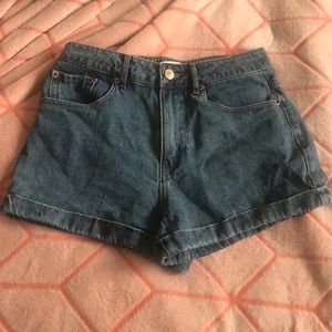 Jean shorts- slightly high waisted